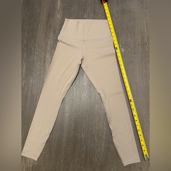 NWOT PINK LILY KHAKI LEGGINGS - Size Small SKU:93 - Picture 2 of 5